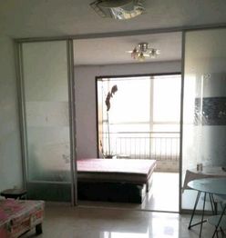 盛都推薦 賽罕區(qū)政府風(fēng)華園6層急售，房本齊全